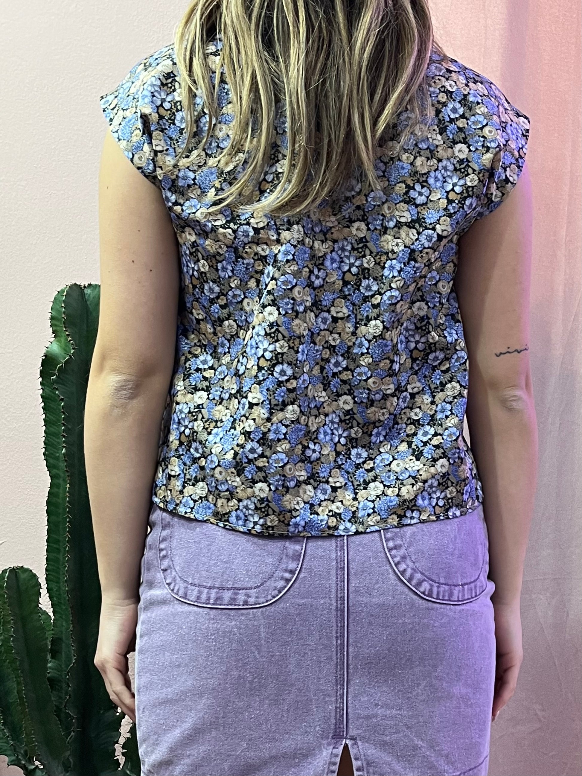 Blusa smanicata fiorellini - Lizzy Vintage