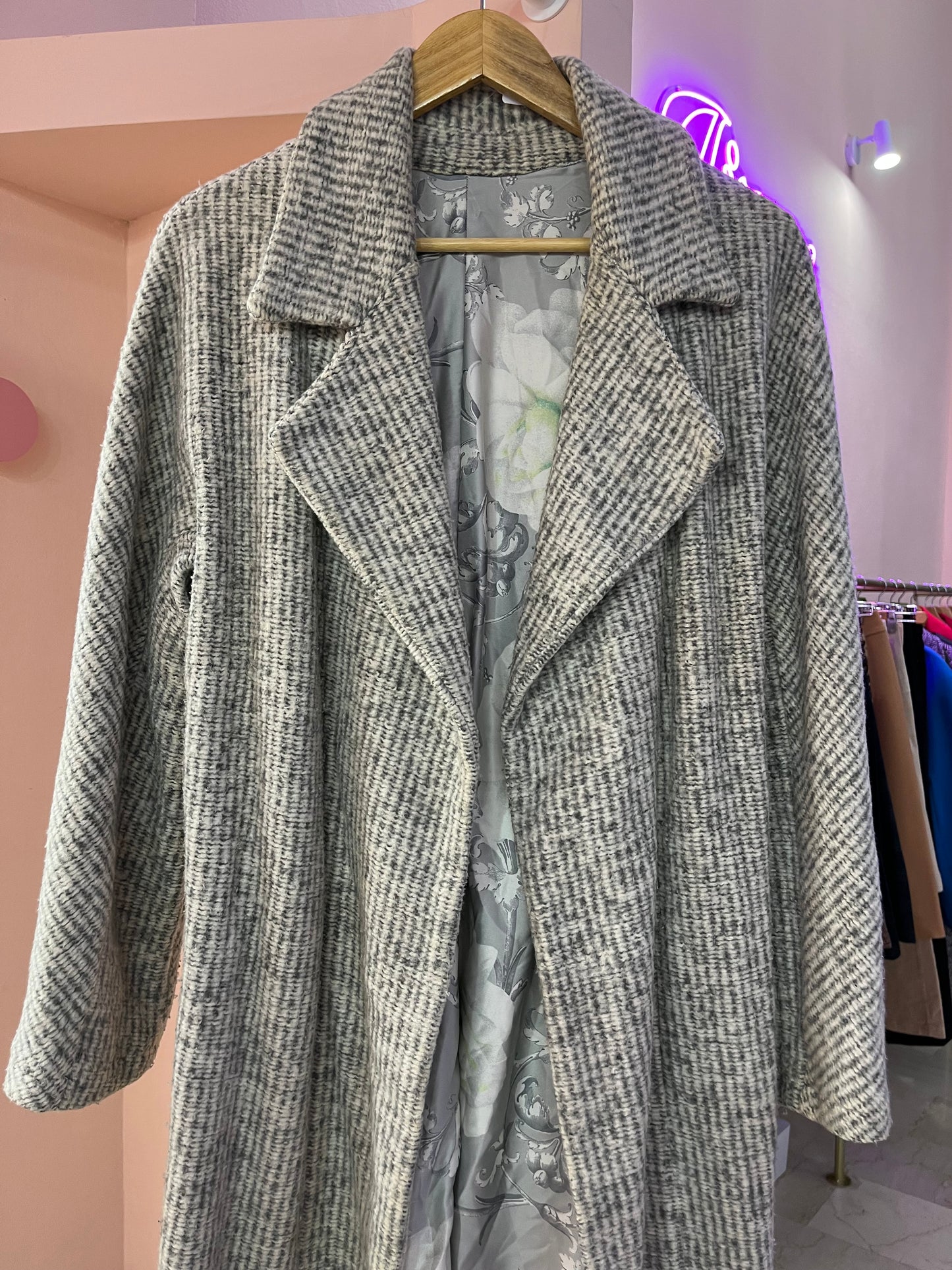 Cappotto modello vestaglia grigio