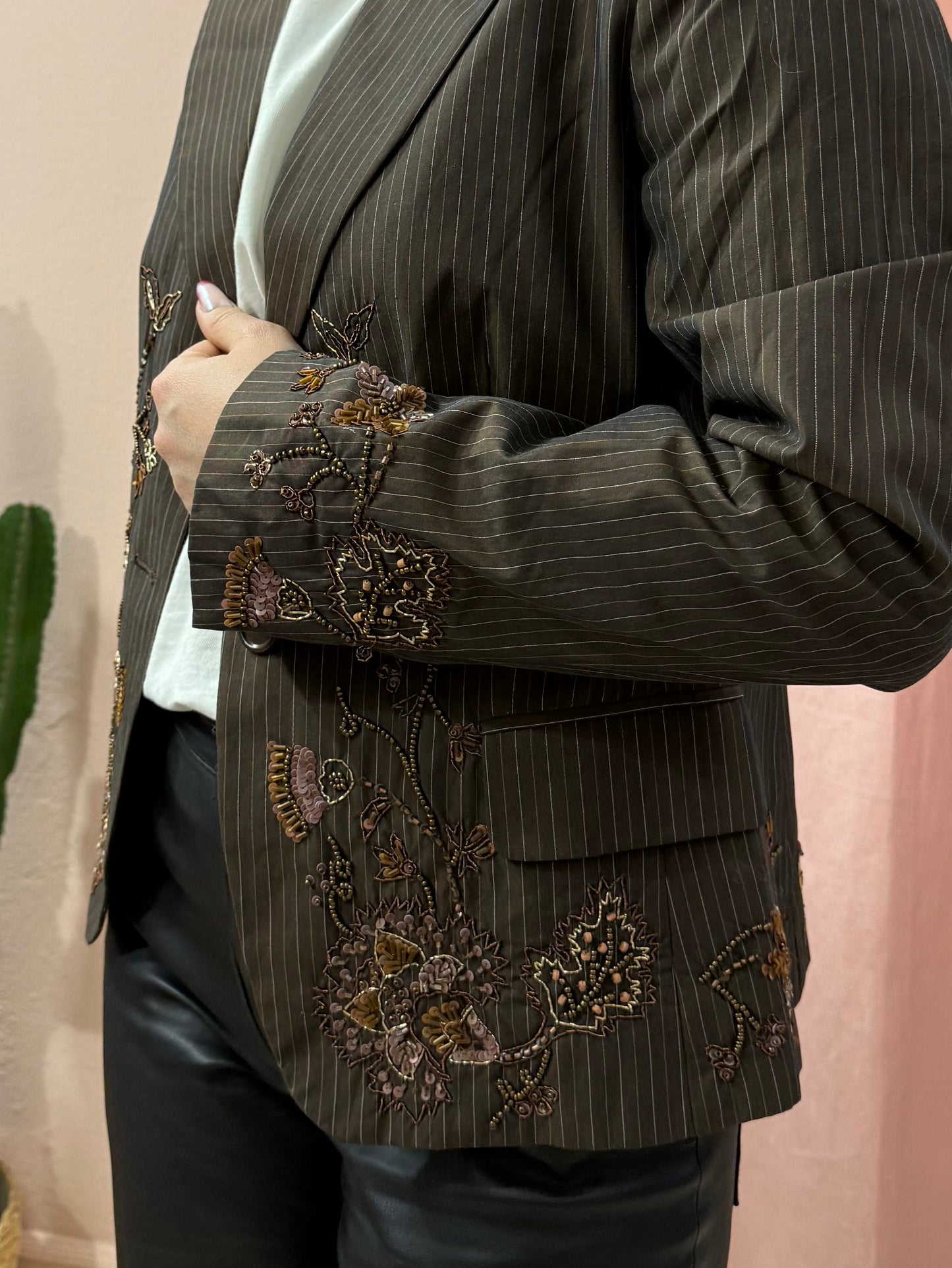 Blazer marrone gessato con paillettes