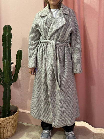 Cappotto modello vestaglia grigio