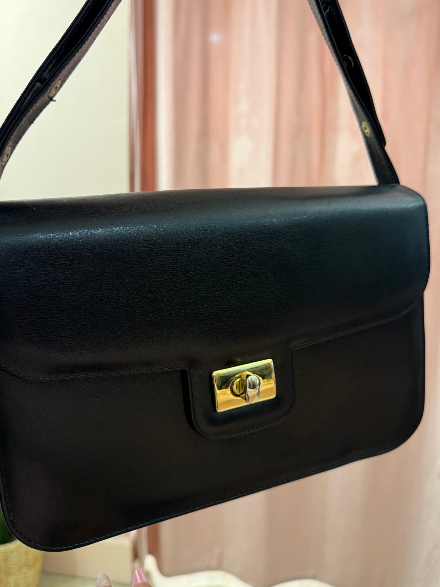 Borsa vintage in pelle nera