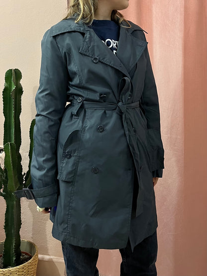 Trench blu impermeabile con cinturino