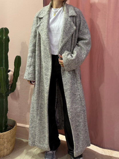 Cappotto modello vestaglia grigio